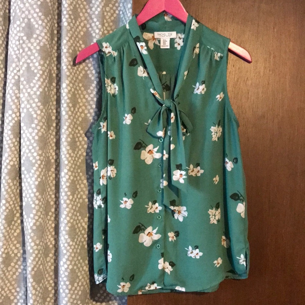 3/$25 Sale! ($10 items) Rachel Zoe Green Floral